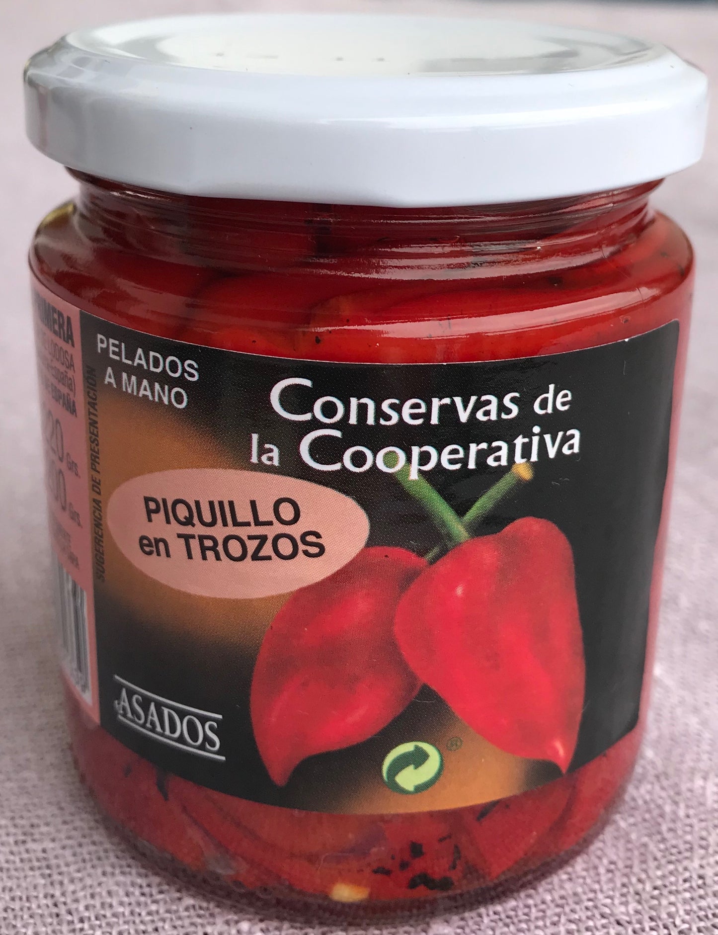 Pimientos del piquillo de Lodosa en trozos. Bote de cristal